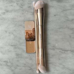 SEINT brushes and highlight